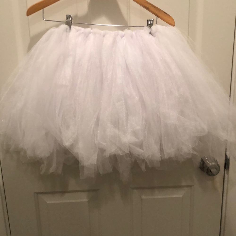 Children’s White Halloween Theater Dance Costume And Or Fluffy Full Tutu Skirt
